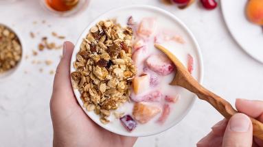 Fruit and granola bowl